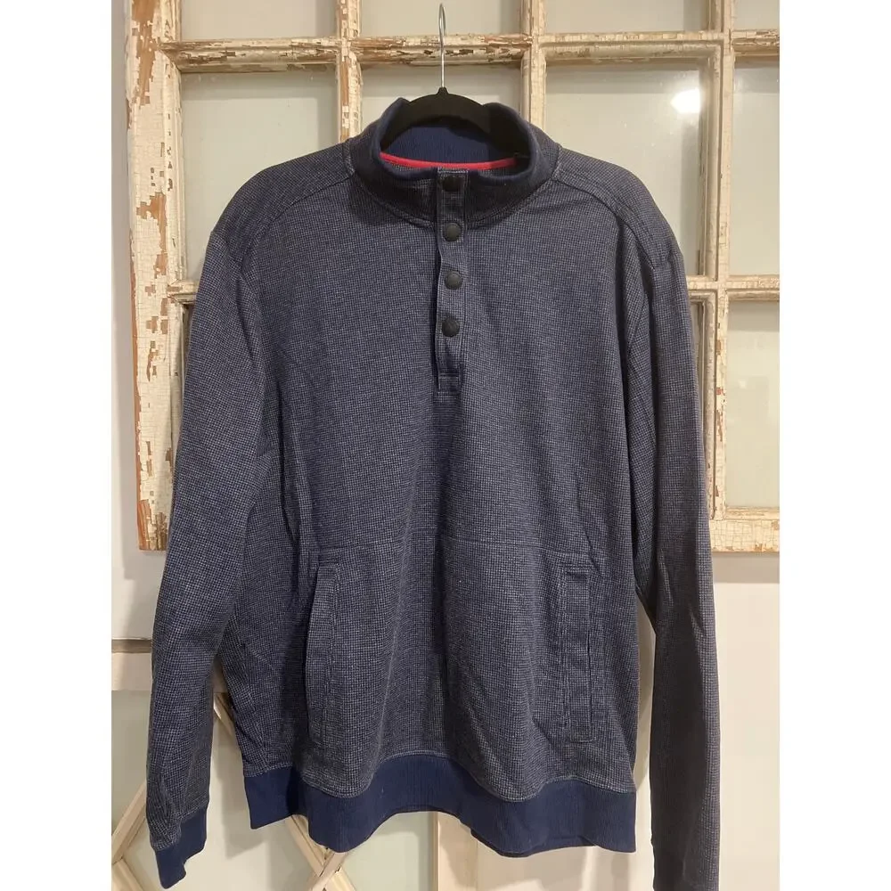 Tommy Bahama size XL men's sweater top snap buttons and a kangaroo pocket.